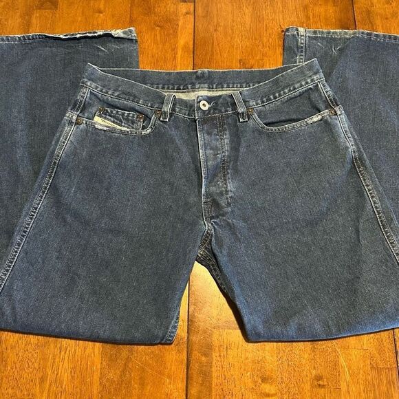 Diesel Jeans Mens Blue Relaxed Bootcut Dark Wash Denim Cotton Y2K Actual 33x29 - Picture 1 of 12